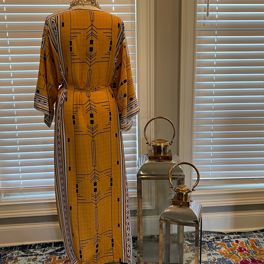 Bohemian Elegant self belted  Kimono/Dress tunic - Picture 9 of 16